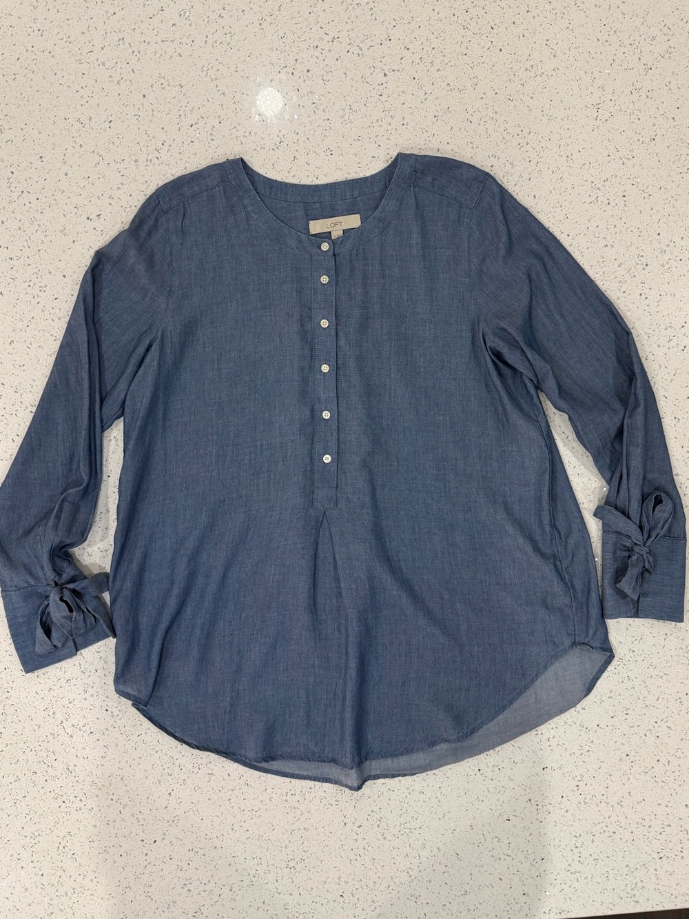 Light Blue Button-Front Men’s Shirt